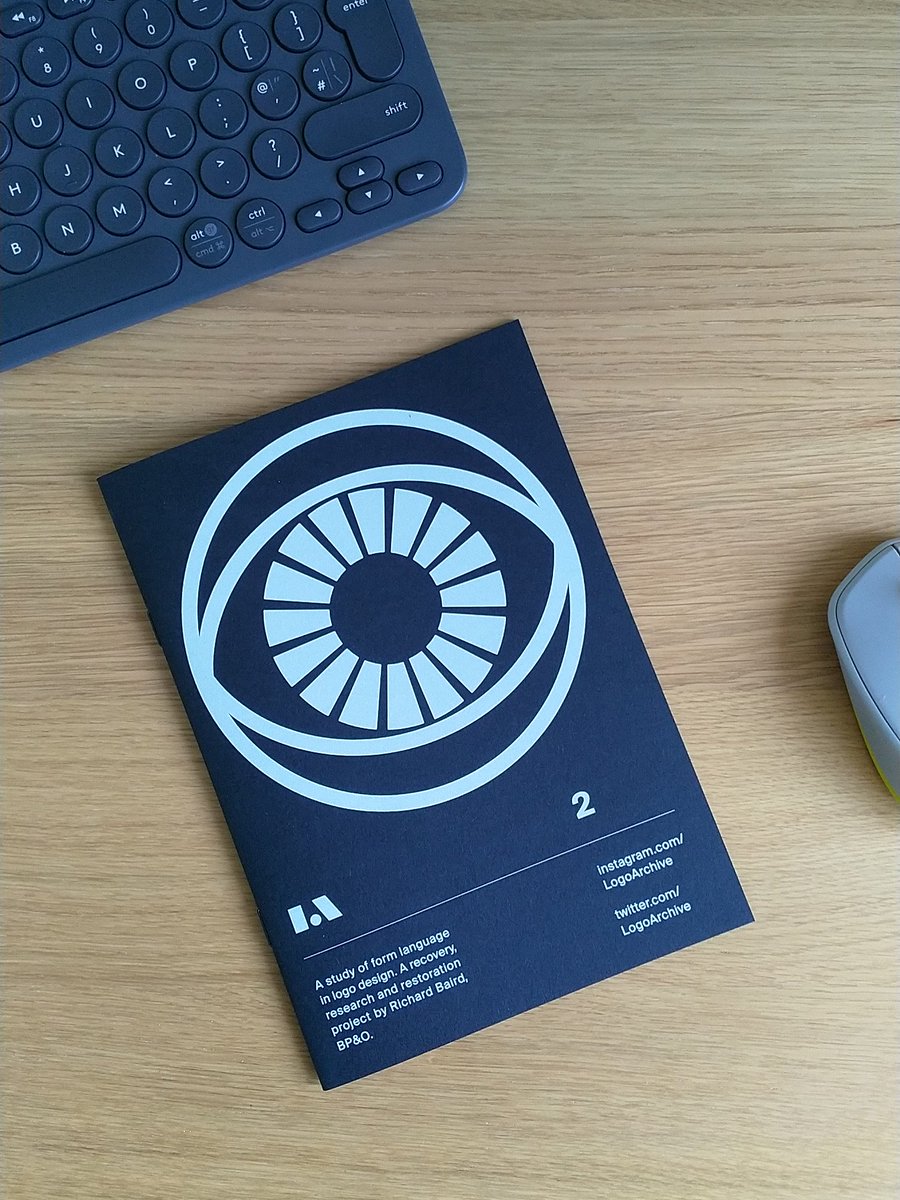 silvaandsyms's tweet photo. More logo design love today as issue #2 of @LogoArchive has landed. #LogoArchive2 #logodesign #graphicdesign https://t.co/64dmq33v4i