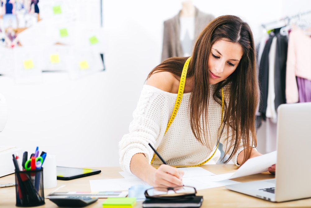 Si ya tienes tu idea de negocio madura, estás en el momento adecuado para iniciarlo. Numerosos factores hacen de septiembre el mes preferido para #emprender en nuestro país. Te contamos por qué en el blog de Modo Coworking. htl.li/wHLK30lF65y