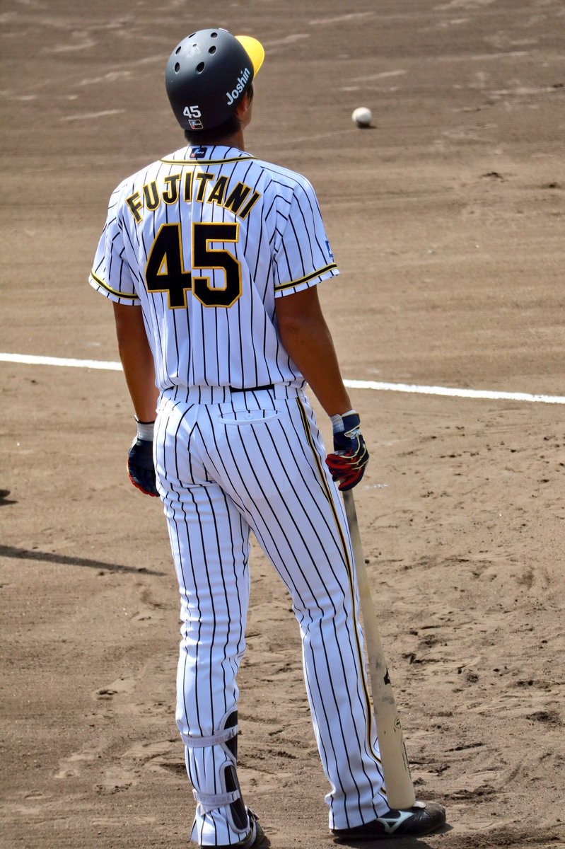 ハッシュタグ プロ野球選手のカッコいい背中を愛でるタグ に集まった 背中で語る選手たちの姿 7ページ目 Togetter ハッシュタグ プロ野球選手のカッコいい背中を愛でるタグ に集まった 背中で語る選手たちの姿 7ページ目 Togetter