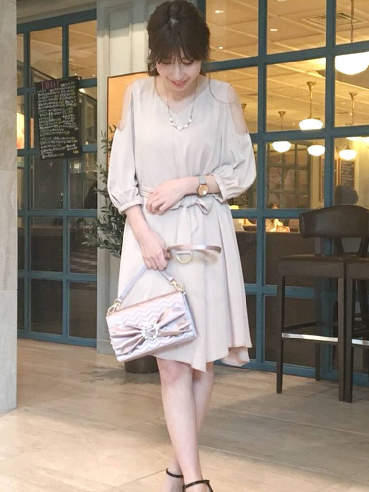 Mercuryduo Zozotown 結婚式にも使えるワンピがセール中 イレヘムフレアワンピース Check T Co Gax6zlfwim Mercuryduo マーキュリーデュオ