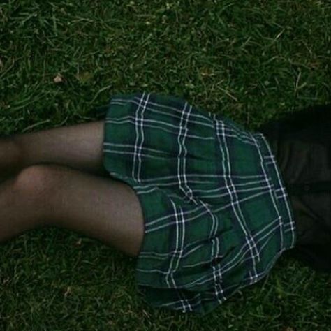 BoundBy_Blood's tweet image. Lyra Malfoy

Twin to Draco Malfoy

#Slytherin 

Golden Trio Era

Ships with chem

Open to dark/triggering themes

RT?