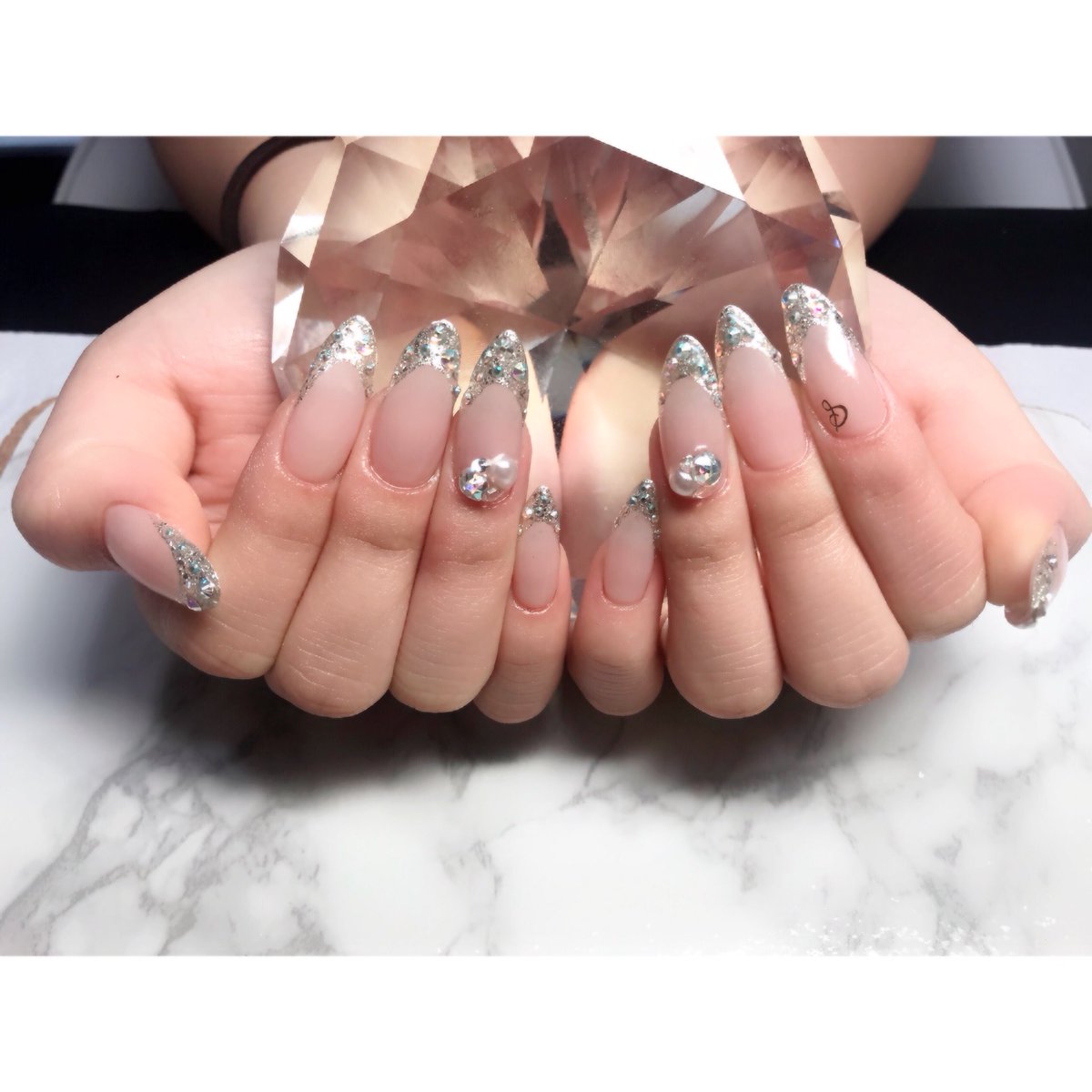 sc_______O7's tweet photo. *

new nail 💅🏻

終わった後になっちゃんちお邪魔して
ご飯食べさしてもらった〜
美味しかった😋☝🏻️

* https://t.co/zrkfesbnHI