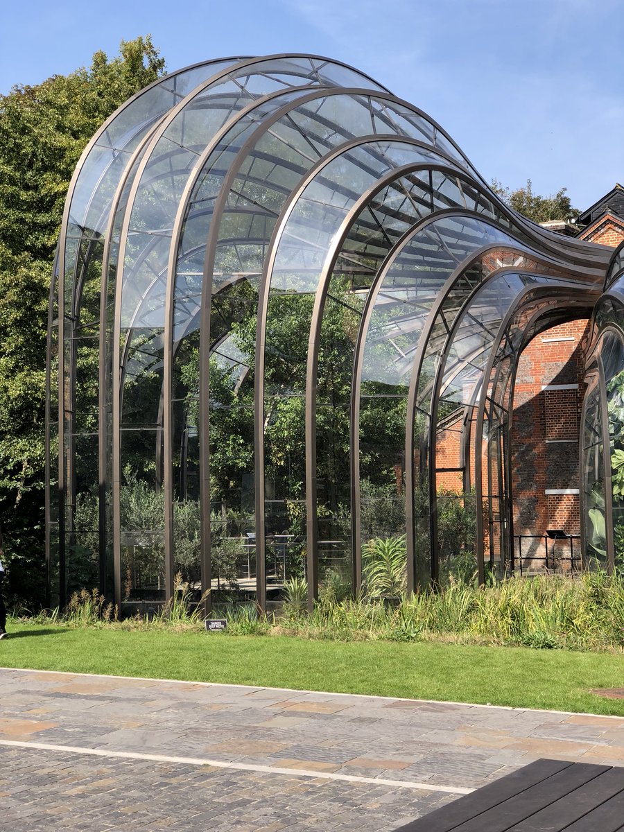 Mr_JonathanBond's tweet photo. #BombayDistillery https://t.co/RFsS5MZL1G