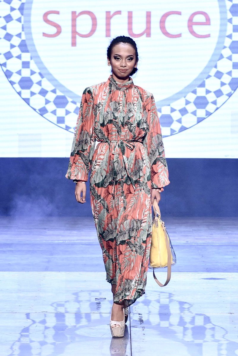 iloveMFS's tweet photo. SPRUCE | Mindanao Fashion Summit 2018
Photo | Roger Nazar Lactao Jr
#MFS #mfs2018 #ilovemfs #SprucePinked #SprucePH #Havaianas #CDOGlitterati #GlitteratiEx #cdomodels #brandshow #MFSAtAyalaCentrio #ILoveAyalaCentrio #WhereAdventureBegins #ILoveAyalaMalls @SprucePH @AyalaCentrio https://t.co/0ISoeJQJMP
