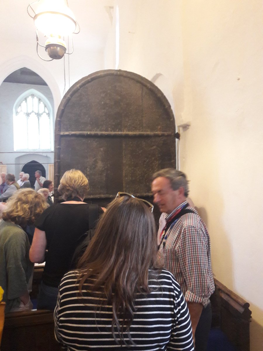 katiegtj's tweet photo. Admiring an 11th century door #BAACambridge https://t.co/gxWfYCKyOW