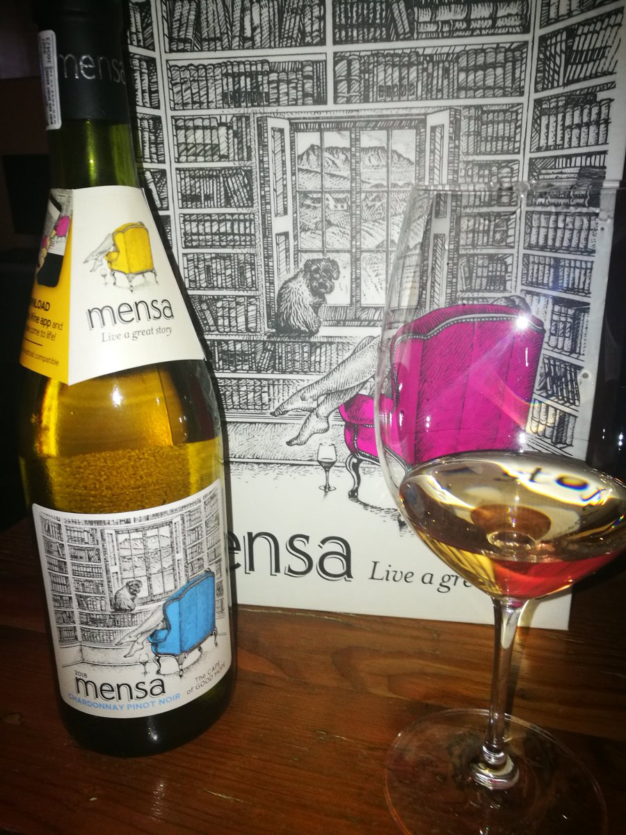 AnnasDumpling's tweet photo. On to the next beauty. The #ChardonnayPinotNoir deserved to be paired with a classic and a beaut in the book world. #theAlchemist is exotic and stunning and there is a hint of magic. So the two fit like a glove. What do you think? @mensa_wine @jozifoodwhore @TonyCiceroStyle https://t.co/twjMiELchP
