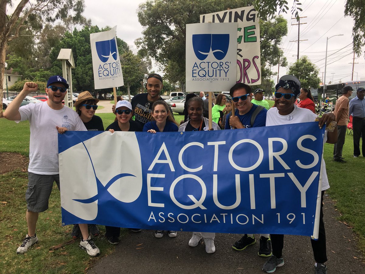 KyleNudo's tweet photo. #LaborDay parade with @ActorsEquity sisters and brothers! Standing tall and showing up for organized labor and getting artists PAID for their hard work. #EquityStrong #EquityWorks #Changefor99 #ProsGetPaid https://t.co/uF0MCX0ZO2