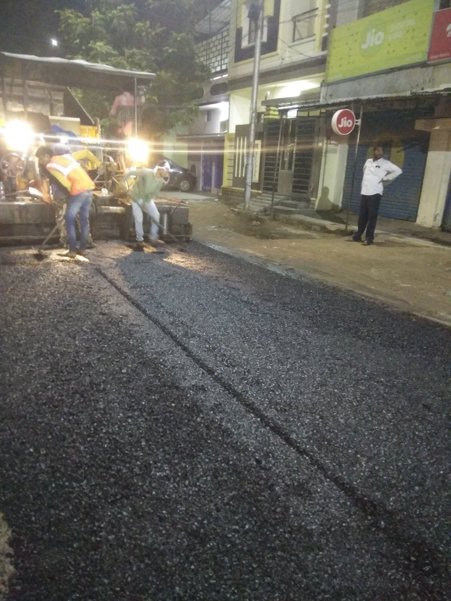 Shujath_NAC10's tweet photo. Last night DBM is layed under PPM work from Vatteypally to Engine Bowli main road in Falaknuma div-10.

Today @CEMaint_GHMC , @SESouthGHMC @EE_Falaknuma @DEE_Falaknuma inspected the site.

@Aee_Falaknuma46 @ZC_Charminar @mohdmoazamkhan https://t.co/4KIrwOpTF0