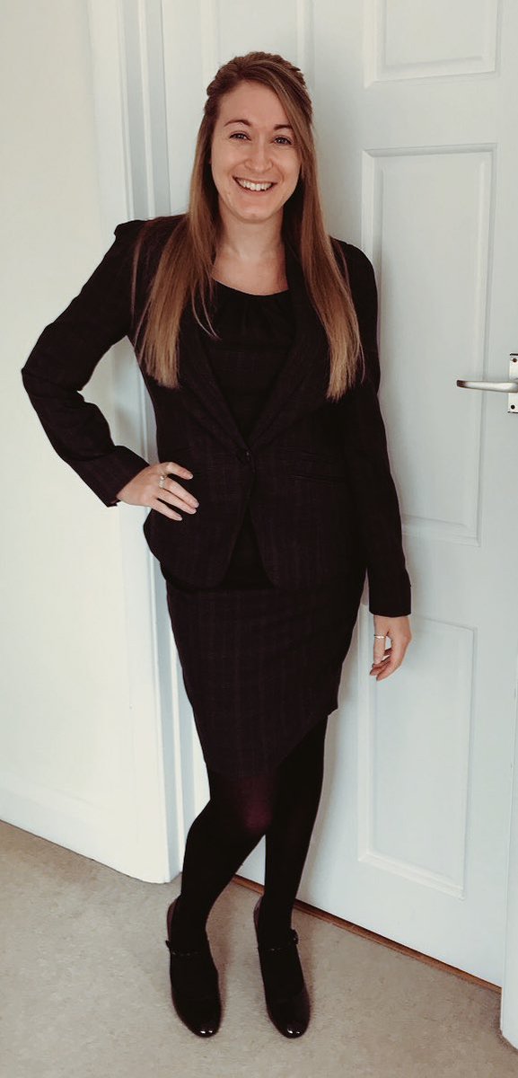 Hannah_LJ3's tweet photo. Very proud day for me today - my first day as a #TraineeSolicitor @DMHStallard ๐ค๐ #cheesyphoto #mondaymotivation https://t.co/qHHSsTF5aB