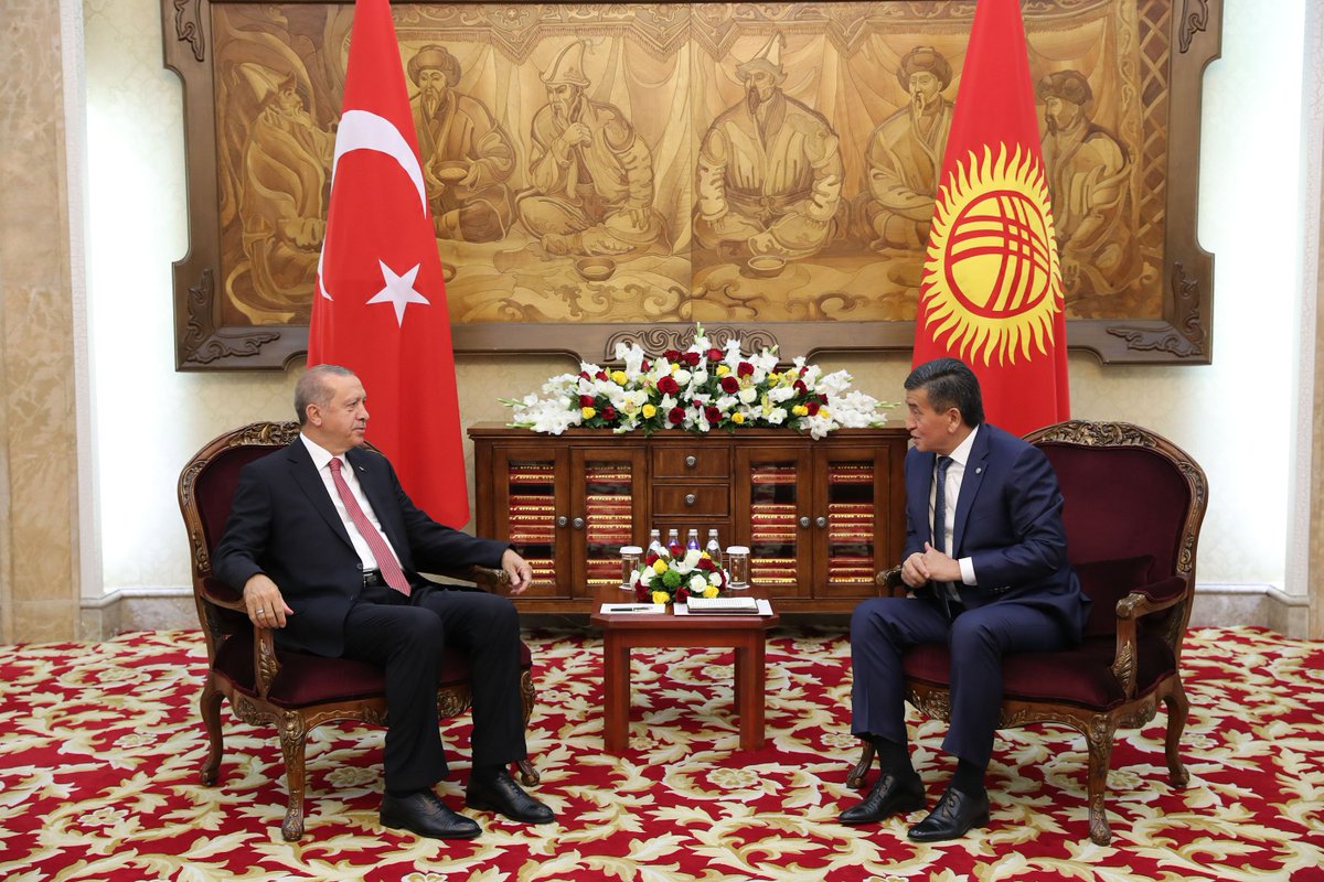 RTErdogan's tweet photo. Ortak geçmişimizden güç alan ilişkilerimizin daha da gelişmesine vesile olacağına inandığım Kırgızistan ziyaretimizde, değerli mevkidaşım Sayın Ceenbekov’la gündemimizdeki tüm konuları değerlendirdik. Yüksek Düzeyli Stratejik İşbirliği Konseyi'nin 4. toplantısını gerçekleştirdik. https://t.co/67mdQJP5ln