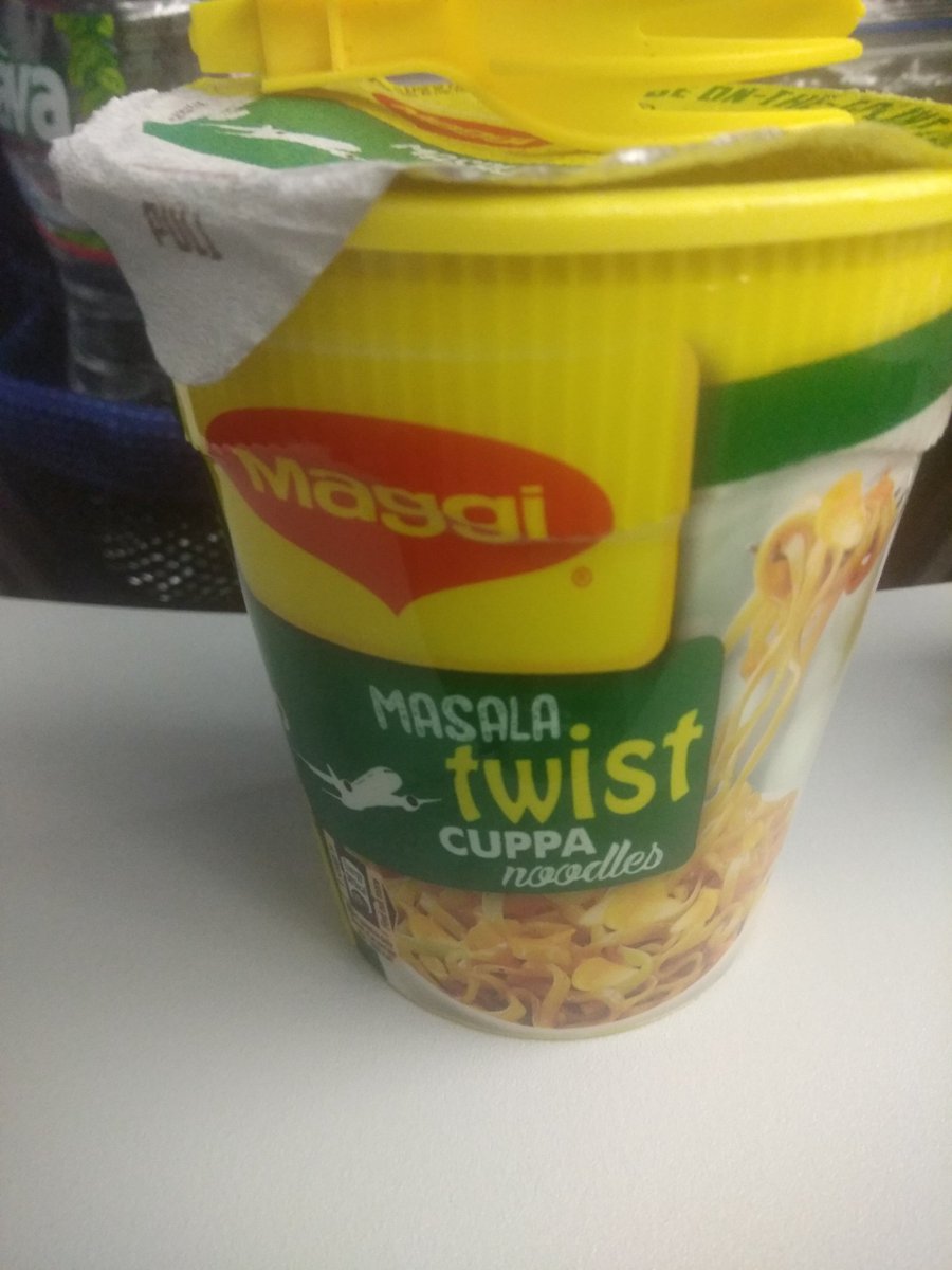 Amjain85's tweet photo. Crew: Sir wt vil u hv 4 sncks?
ME:Veg roll plz
C: here it is๐
Aftr few mins:
M: ds dsnt seems 2 b cookd fully!
C: shud i + watr?
M: drs alrdy 2 much watr
C: dts al v hv in Veg
M:u shd hv askd me bfr gting d noodle instd of roll
I gt a SW instd
#goindigo or #noindigo ?
@IndiGo6E https://t.co/vEGh60xBw8