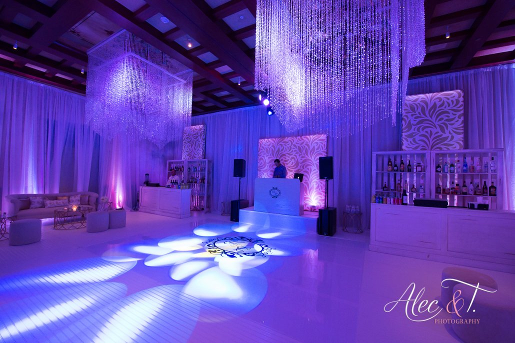 btbecabo's tweet photo. What can be a #wedding in #Mexico without the #afterparty! Contact ur to fing the perfect #venues for your special day! #DestinationWedding #weddingplanner #EventStyling https://t.co/WqUjCXqcjf https://t.co/r4Nci3Mdwy