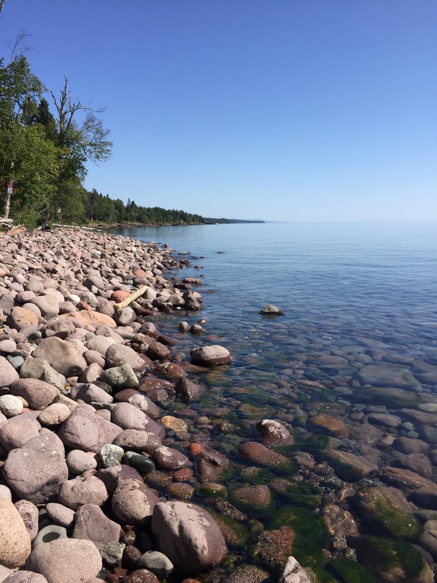 kdavidsmith43's tweet image. The views from the shore and from our deck never get old!  #Lutsen #onemoreday