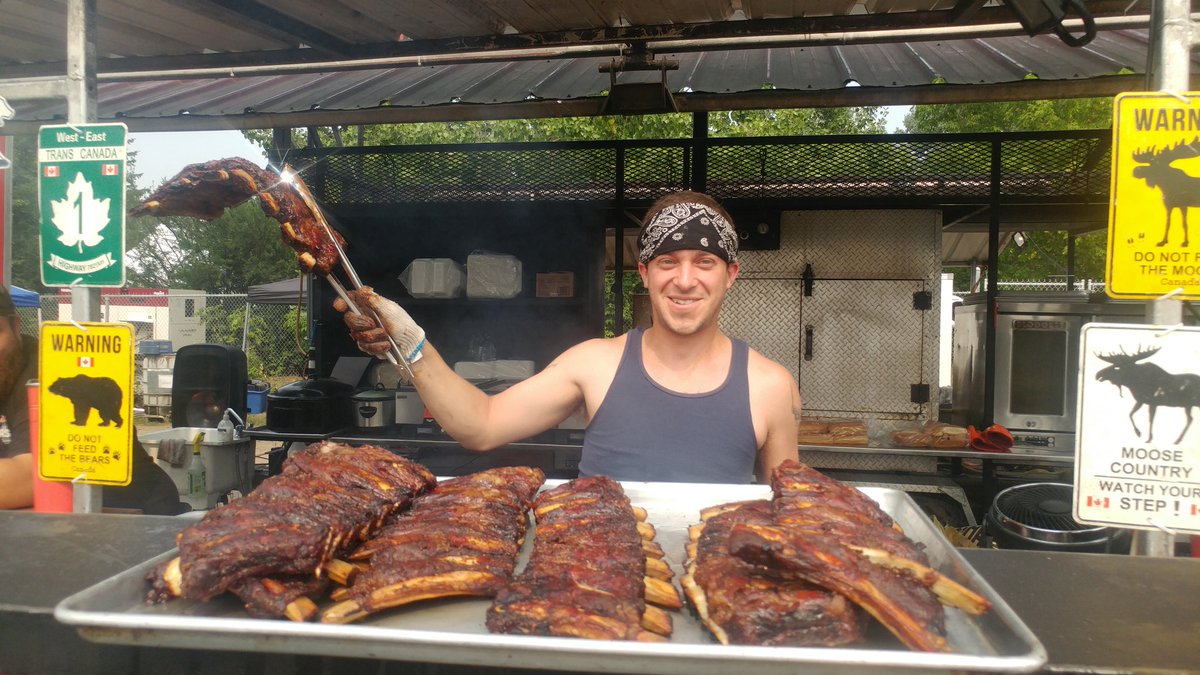 lethribfest's tweet photo. RIBFEST IS OPEN! Final day of The Big Sticky at Galt Gardens. 11-7. #Lethbirdge #ribfest #wegotthemeat https://t.co/vZcYPuJcxS