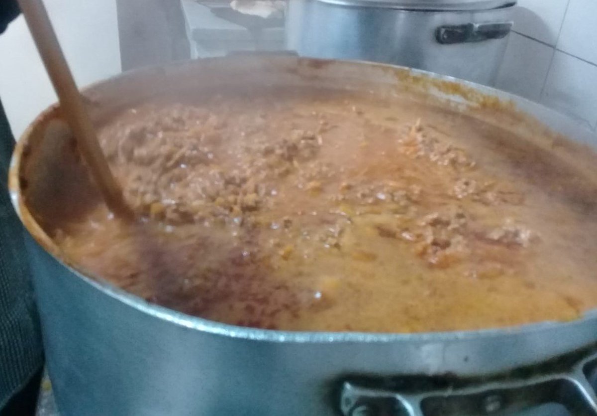 SaeLanus's tweet photo. Compartimos en el día de hoy el almuerzo con los chicos de la Primaria 53 de Maure 3360 de Monte Chingolo.
Coordinación Sae Lanús
@Damiaan_Sala @QuintanaNancyB @guslavezzi @marceloboffa @oeotero https://t.co/K6TmsuSiZh