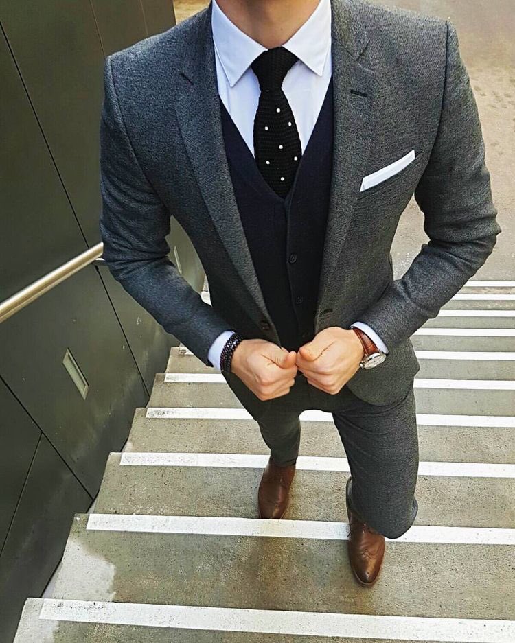 ThepowerfulPics's tweet photo. Rt if you would wear this 💙 https://t.co/NM6F5TiMEe