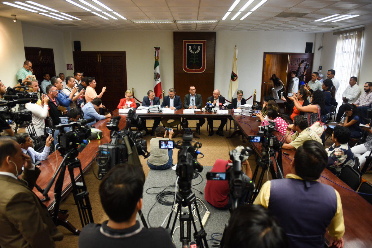 GobiernoMorelos's tweet photo. El anexo número trece contiene el diagnóstico financiero del sistema de pensiones y jubilaciones a cargo del Gobierno del Estado de #Morelos https://t.co/6WHQdwJOUZ