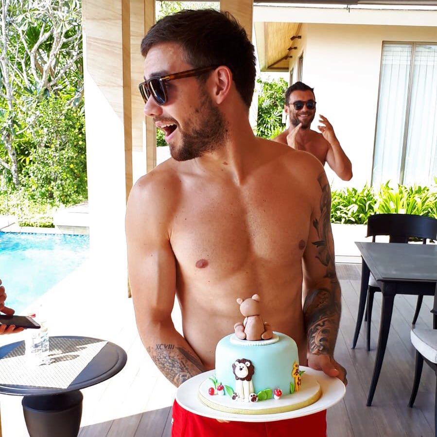 LiamPayne's tweet photo. Had the best birthday week in Bali! Thanks to everyone for making it so special 🎂 https://t.co/cRzUrazIln