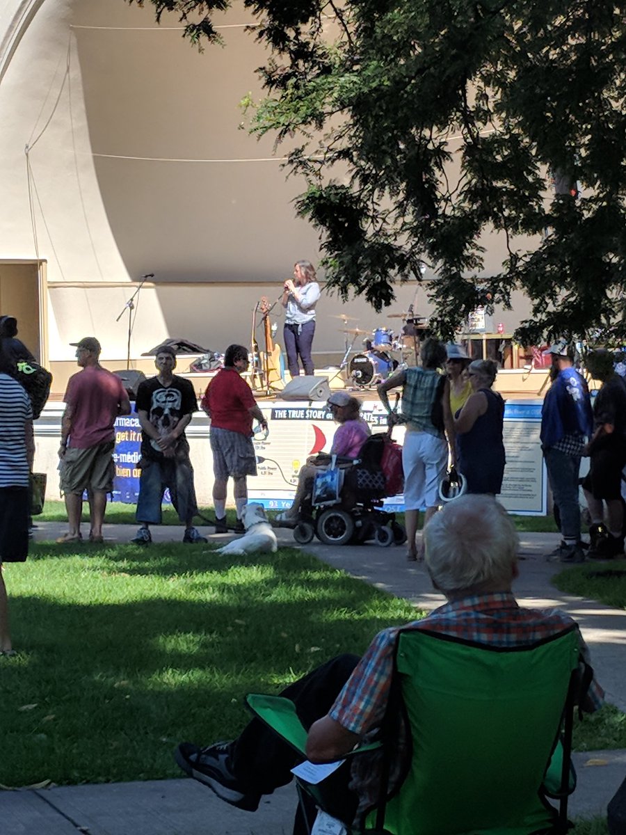 SueSloans's tweet photo. @TheSocietySays #IFPTE Local 160 #DRLC Labor day weekend BBQ in Durham https://t.co/bxOERXBwSt