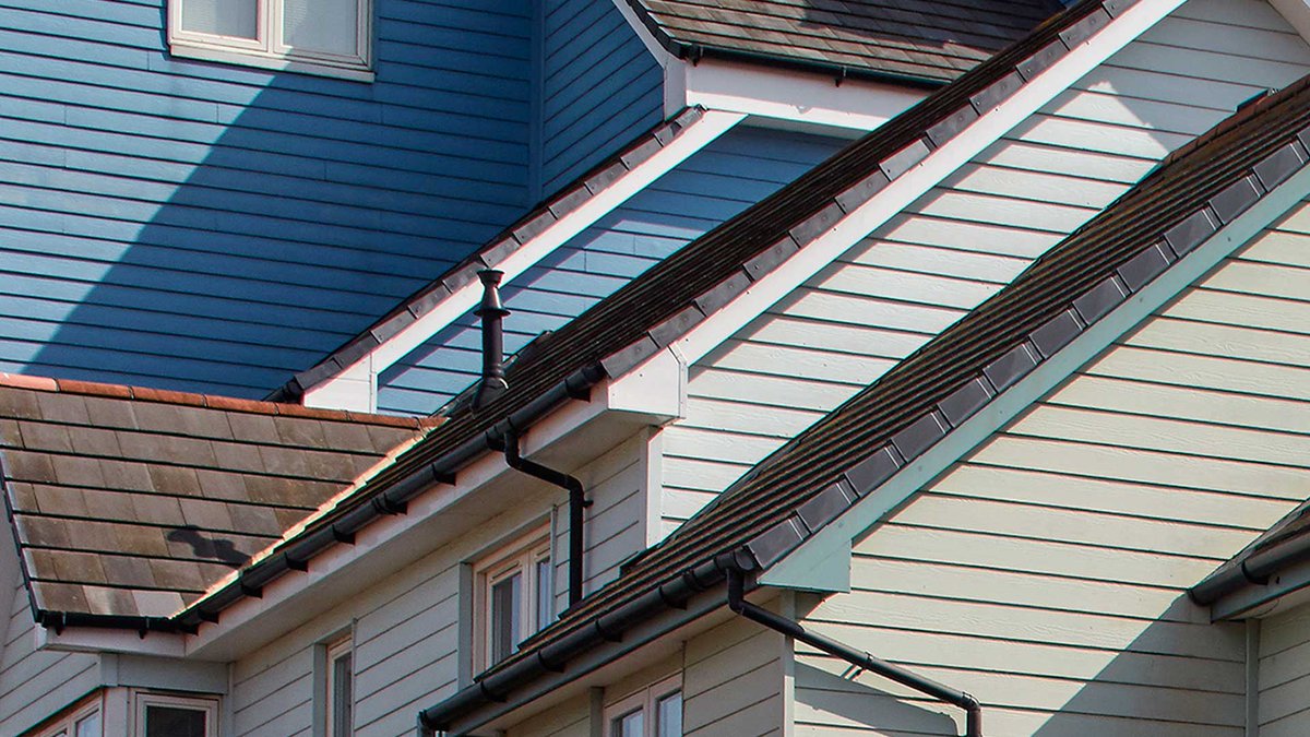 Our Director, David de Sousa, discusses the #Modular benefits for #residential schemes and how it can totally transform the way in which we look at residential developments. Read all about the benefits ow.ly/fu5i50i8yf6 #architecture #architect