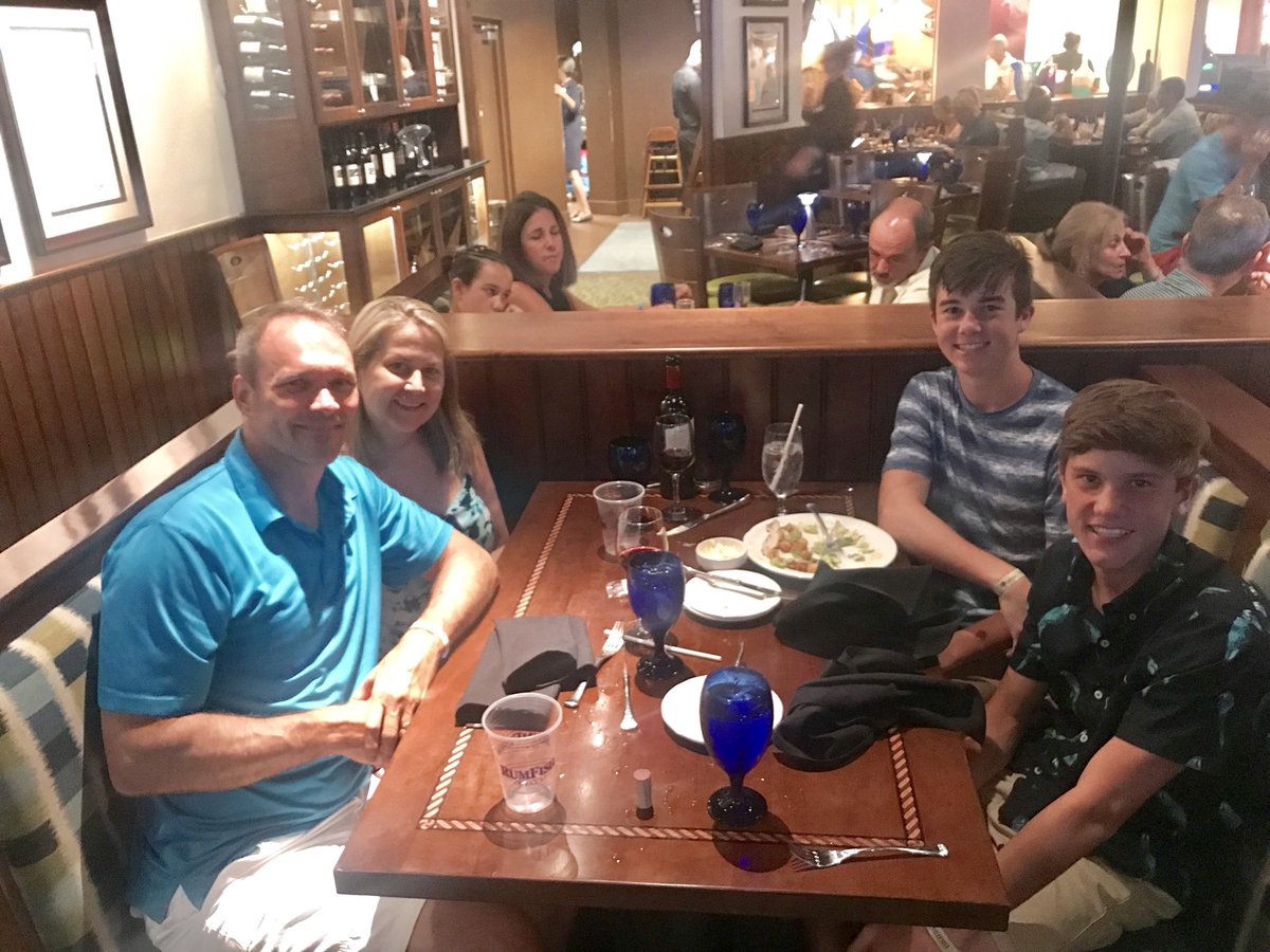 TylerHuth02's tweet image. If you want to go someplace FUN in #Stpete FL This is the place‼️@TWResorts Jet Ski, Fire Pits, Huge Water Slides, Pools, Volleyball, fireworks, S’mores... pretty much everything for everyone! #Justletgo