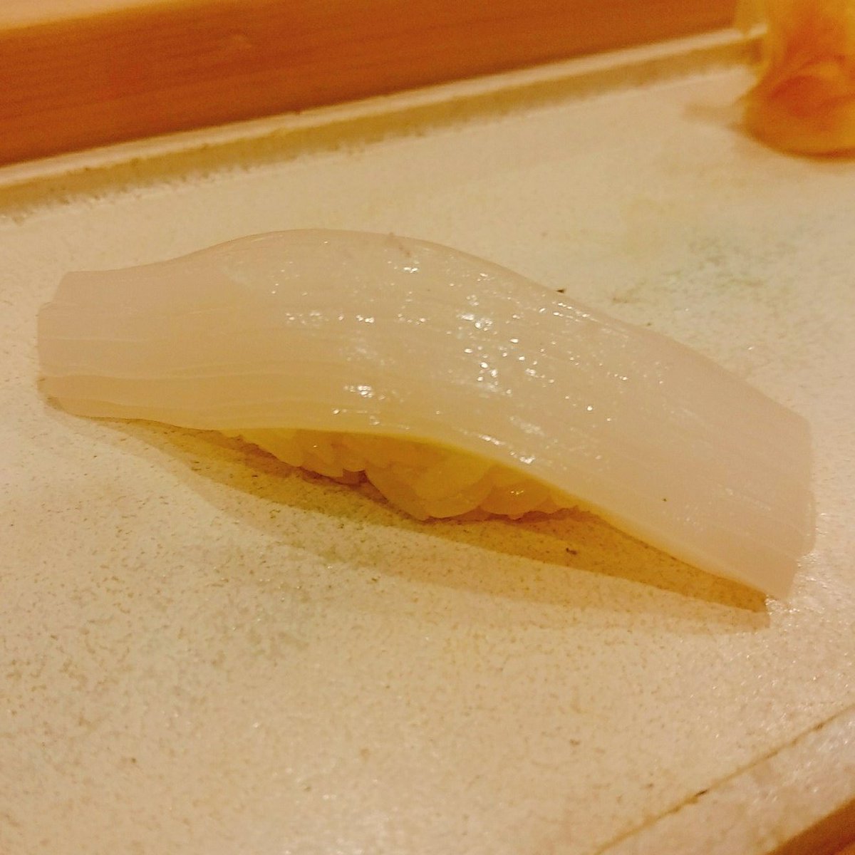 寿司ペディア編集部 早川光 江戸前寿司の世界 好評連載中 T Co Qe3tqsat パリッ食感 シロイカ ケンサキイカなんやで シロイカ ケンサキイカ 火曜日 東京 四谷 荒木町 寿司 鮨 すし うまい おいしい ランチ ディナー デート 寿司ペディア編集部 早川光 江戸前寿司の世界 好評連載中 T Co Qe3tqsat パリッ食感 シロイカ ケンサキイカなんやで シロイカ ケンサキイカ 火曜日 東京 四谷 荒木町 寿司 鮨 すし うまい おいしい ランチ ディナー デート