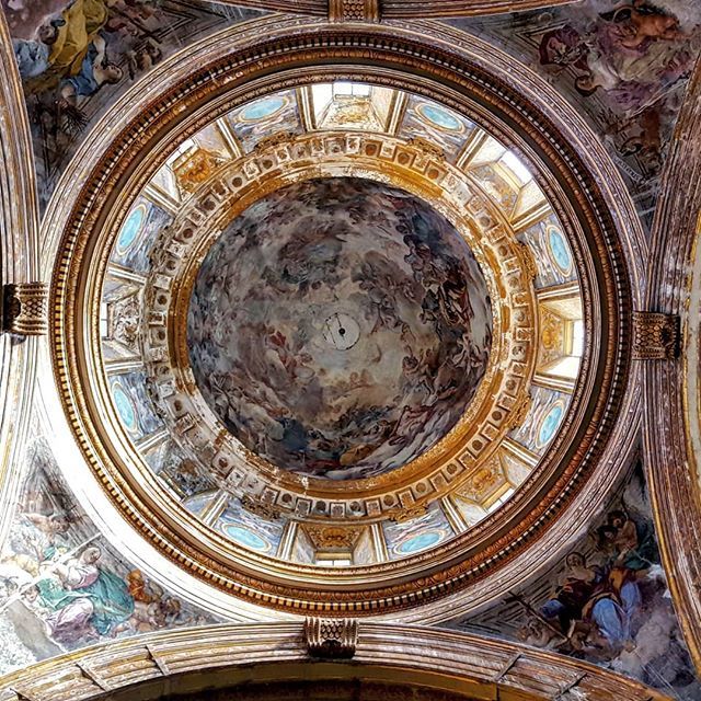 EcclesiaeNeapol's tweet photo. La cupola di Santa Caterina a Formiello
#ecclesiaeneapolis #napoli #campania #italia #italy #chiesa#church #art #historyofart #architettura #architecture#volgoitalia #volgonapoli #volgoarte #volgoartesacra#volgocampania #igers #igersnapoli #ignapoli #ig… https://t.co/j50Q48QVt4 https://t.co/Q3mO5NVBSL