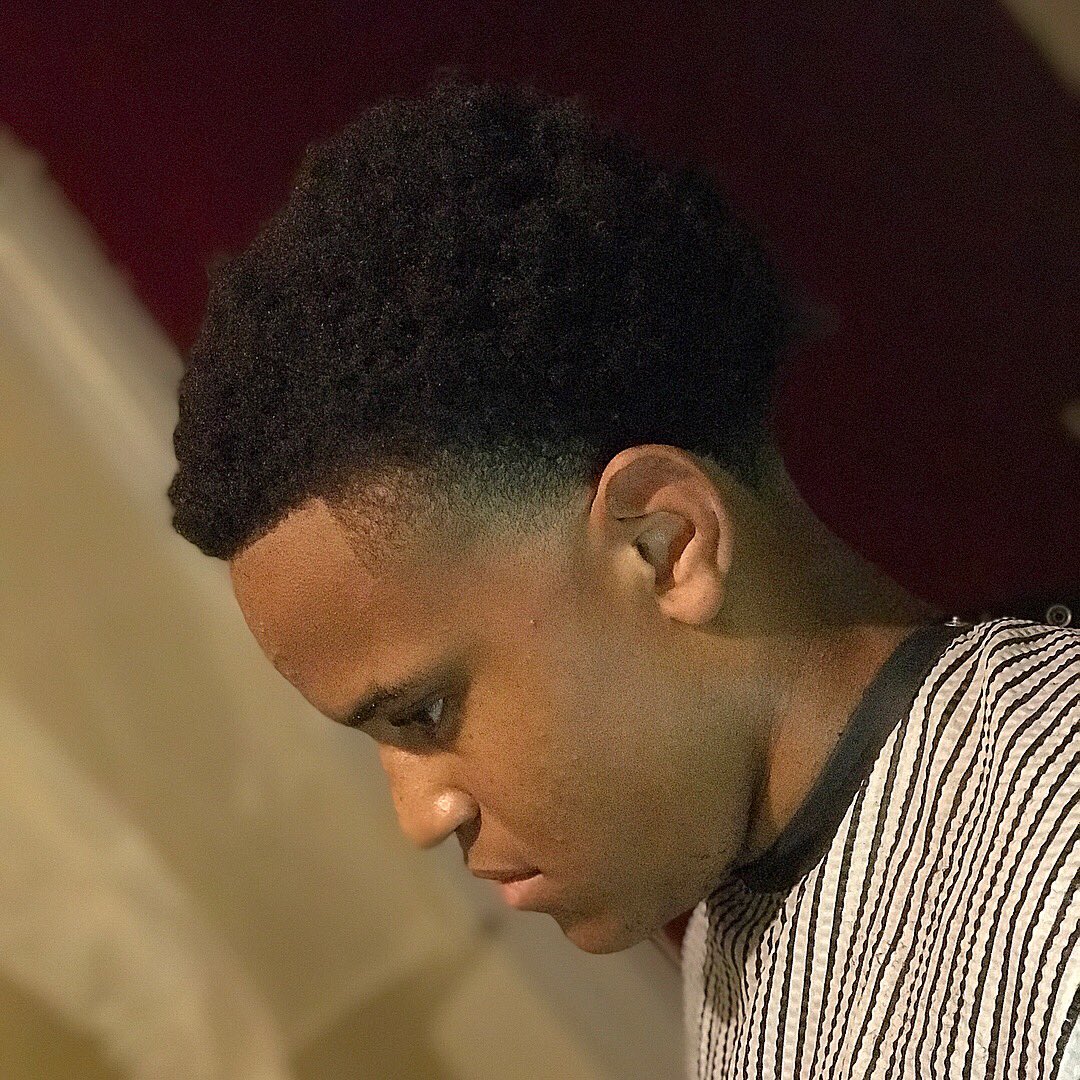 Qlipper_Que's tweet photo. Crazy Before & After π±π₯π₯π
#DaAveEffect #BeforeandAfter #Haircuts #Lineup #WatchBigAveWork https://t.co/t28gfUYHEp