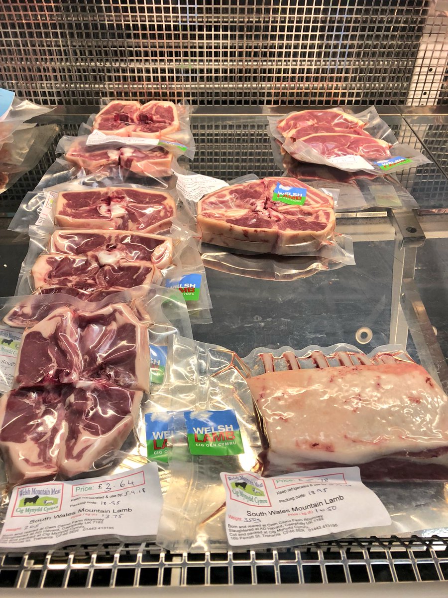 Ffed up o weld cynnyrch Cymru yn cael ei amsugno i fewn i’r ‘British’ rebranding sydd ar bopeth yr Hâf yma? 
Ma <a href="/CwmFarmShop/">Cwm Farm Shop</a> di agor yn Ynyswen, yn yr hen ffatri Burberry (oh, yr eironi!) ac dwi methu dweud pa mor blês o ni i weld arwyddion Cymreig dros bob un darn o gig! Osym