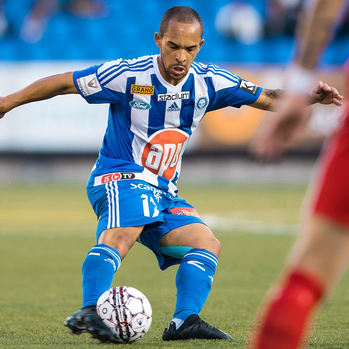 hjkhelsinki's tweet photo. 📸 HJK vs FC Inter 🔵⚪️⚽🔥
© Jussi Eskola 
#HJK #Helsinki #Veikkausliiga #HJKINT #OnVainYksiKlubi #hjkhelsinki https://t.co/UXyxuWKiUy