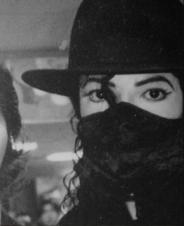 kary_7ok's tweet photo. #RespectForMichaelJackson https://t.co/uGiVRkcSWN