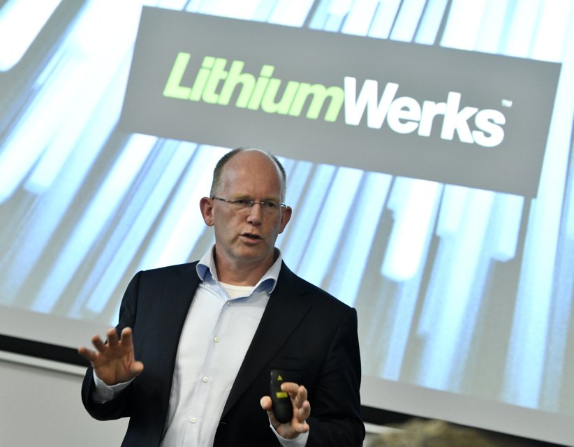 Nieuws:  Lithium Werks en UT aan de slag met energietransitie dlvr.it/Qhz54z