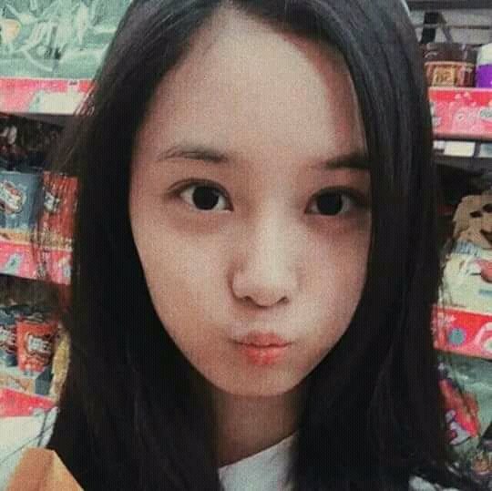 nctsrgsoftbot's tweet photo. 🍰 ¦ ❨ ` yiyangs late birthday gift ❩ 
— O1 

.｡.:*✧ #xuyiyang #yiyang #sr18g #layout #aesthetic #softlayout ♡ https://t.co/EIbHgs2otz