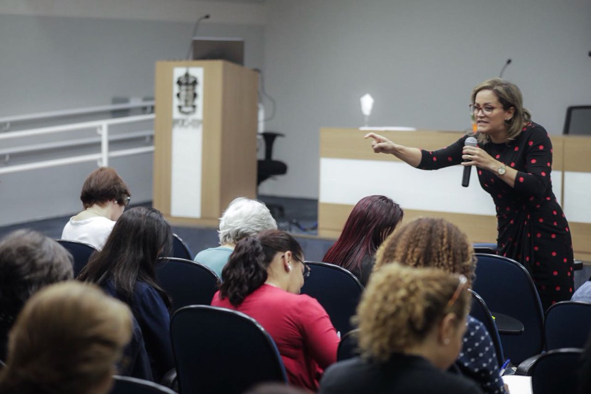 ziza_fernandes's tweet photo. 💕 Módulo 2 do Curso #Humanitas PUC/SP (30/08)
https://t.co/yzwTiJdzp1
💕 Medalha São Paulo Apóstolo 2018 (29/08)
https://t.co/W4f2sx3EP6
#EquipeZF
#ZizaFernandes https://t.co/SxqLK0TNf3