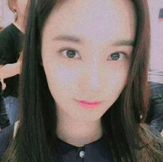 nctsrgsoftbot's tweet photo. 🍰 ¦ ❨ ` yiyangs late birthday gift ❩ 
— O3

.｡.:*✧ #xuyiyang #yiyang #sr18g #layout #aesthetic #softlayout ♡ https://t.co/COGEBqvmln