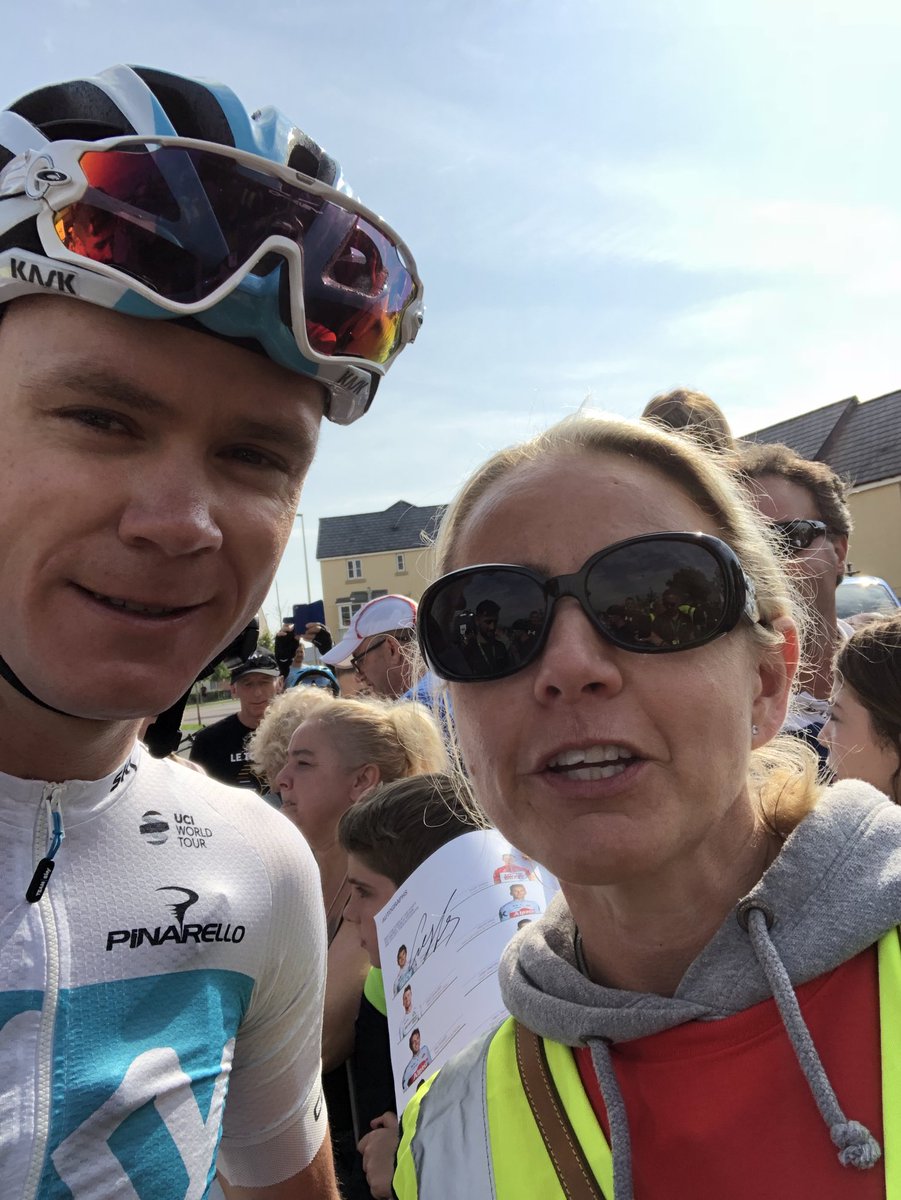 verucasalt0609's tweet photo. #ChrisFroome #TourofBritain #TeamSky #devontob2018 #Cranbrook x https://t.co/HxzXPomkub