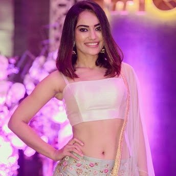 Ann26861405's tweet photo. @ColorsTV @Theniasharma @RubiDilaik @drashti10 @SurbhiJtweets #bellaaa #surbhijyoti she defines beauty https://t.co/xnSZSjLmwk