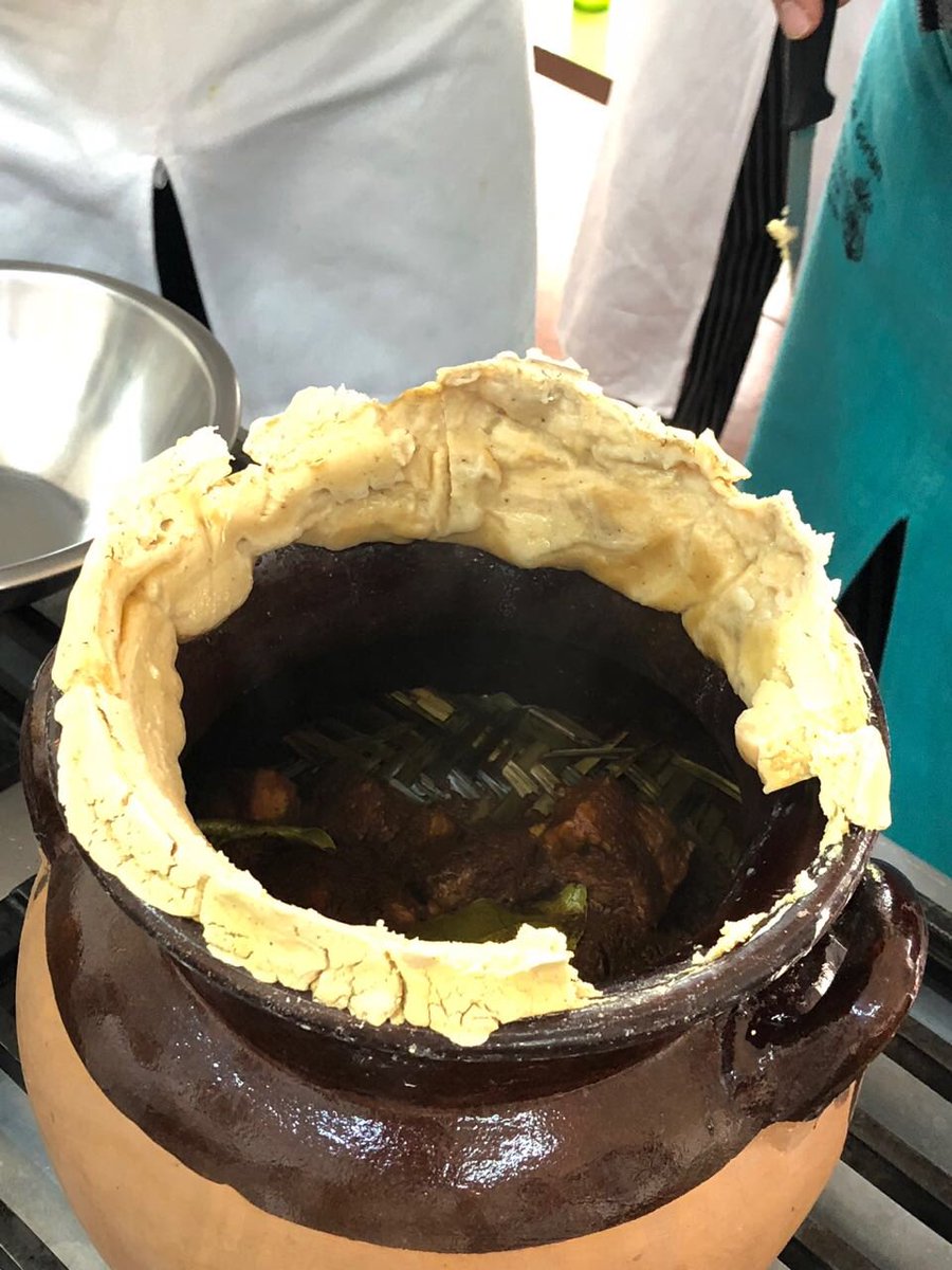 MonserratTello_'s tweet photo. La joya del fin de semana en #ESGAMEX 😃❤️🌽🌶 https://t.co/RHEhZdELkz