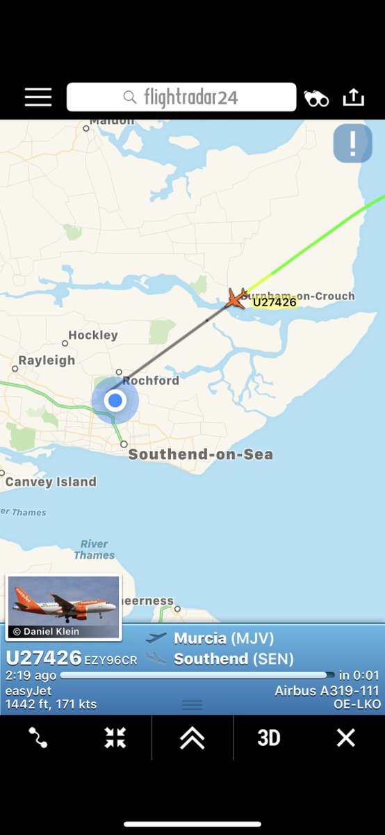 Southend Airport, Probably The Easiest Airport Ever. 
#likeSouthend

the-chauffeur-company.co.uk/index.php/airp…