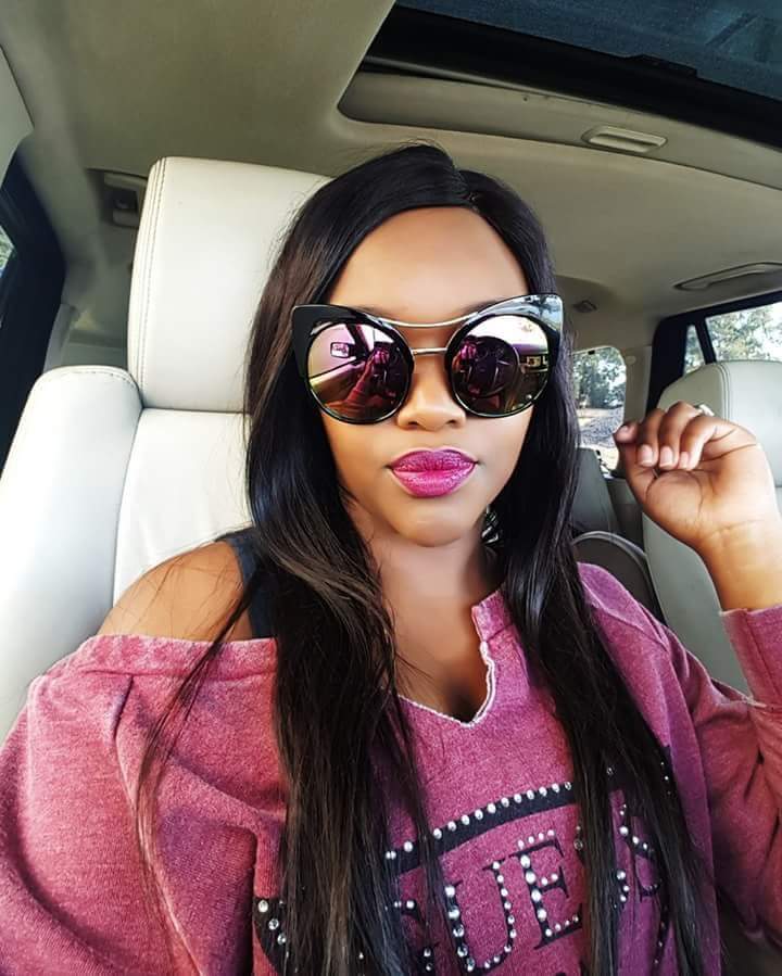 ibhaca_ent's tweet photo. "WIFE ON THE RUN AFTER ALLEGEDLY STABBING HUSBAND.
Itumeleng Makhalemele-Maseko, a lawyer by profession is wanted for the murder of her late husband, Willem Caswell Maseko who was a very successful businessman... #RIPCaswell " https://t.co/yHdSileDQA