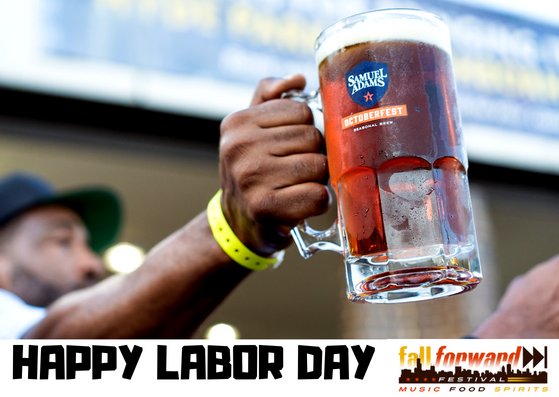 fallforwardfest's tweet photo. Happy Labor Day - hope you're taking a break from the work week and are pouring one out to celebrate! Stay tuned for more updates about #FFF2018! Cheers!
#FallForwardFestival #festival #chicago #local #chicagofestival #music #beer #whiskey #craftbeer #laborday #summer #holiday https://t.co/YJxCW98IzZ