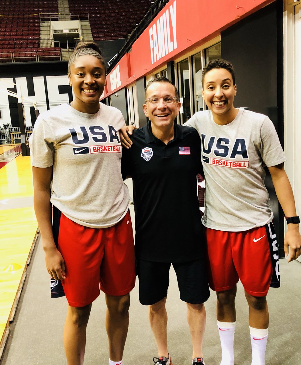 CurtMillerWBB's tweet photo. Incredible honor to represent USA Basketball... especially with some of your Connecticut Sun family. #USABWNT #CTSun https://t.co/lDNdjZI4FU