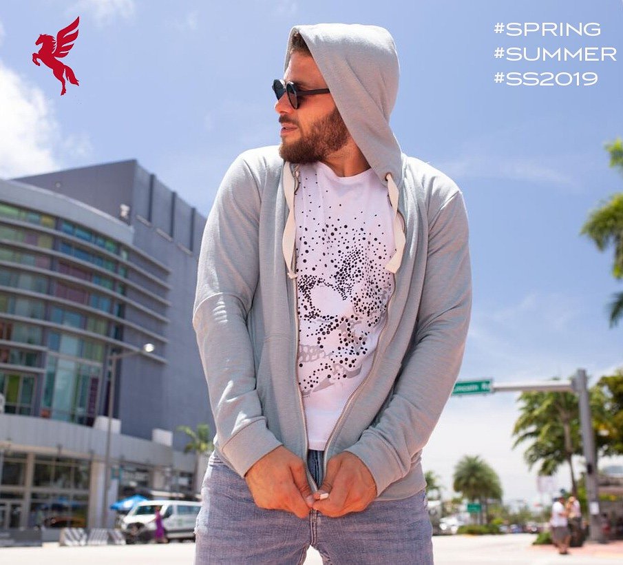 Rukawe_'s tweet photo. Muy pronto vas a conocer la Colección @Rukawe_ #SS2019... 😎💪🔜
💻 https://t.co/yvzHRYnFSA💻
#Rukawe #EstiloSinLimites #Spring #Summer #Franquicias #SS2019 https://t.co/INlcWy99p5