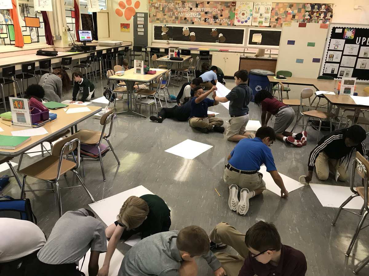 EllingtonArt15's tweet photo. What a great first week at @KiserMiddle! Digital art students working together to make portfolios and begin building sketchbooks! I’m so excited for the new year with these already amazing kids! I have best job in the world! #buildingartists @GCSArts @GCSchoolsNC https://t.co/K1hAAm2dOS