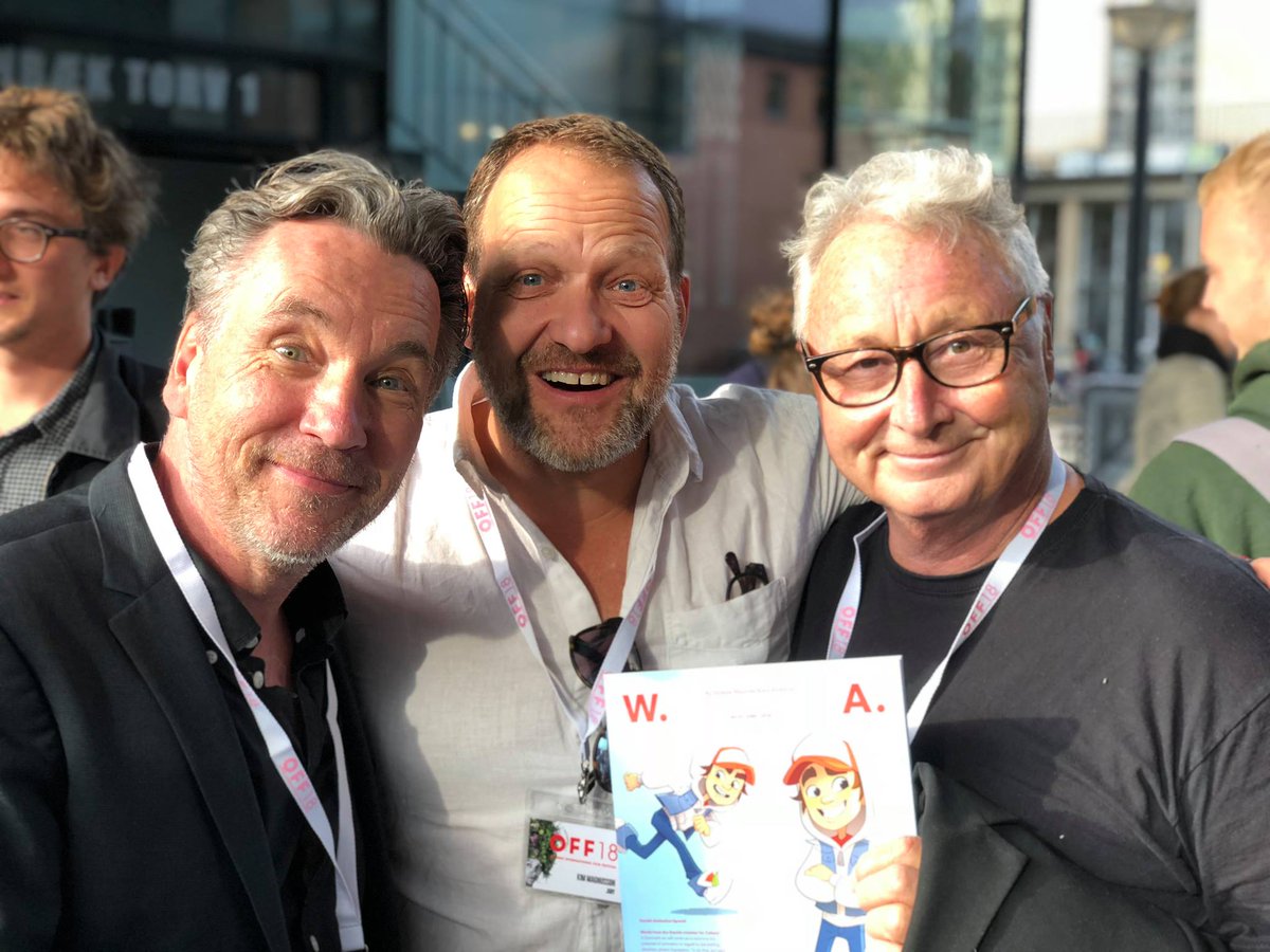 subwaysurfers's tweet image. Jake’s been charming himself into the hearts of Denmark’s best actors and directors at this year's @OdenseFilmFest (#OFF18). Cheeky lil’ fella 😎