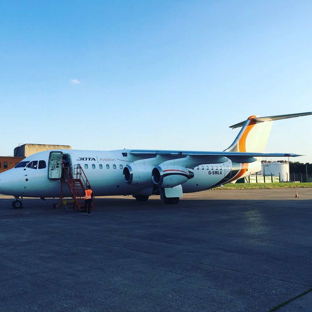 advantageflight's tweet image. Not sure about you but we think these are way better than any yellow submarine @Jotaaviation @GainJet great to have you visit @advantageflight @EMA_Airport this weekend #FBO #EMA #EGNX #privatehandling #privatecharter #privatecharters #VIPhandling