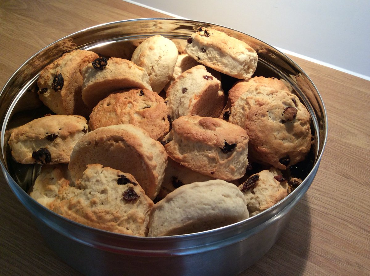 samjc1976's tweet photo. I wonder who will be enjoying these tomorrow?
#beenbaking #fruitscones #backtoschool #backtowork https://t.co/nXdbTFo7c0