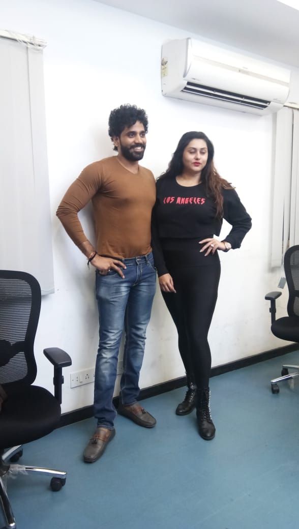 CineTimee's tweet image. #Namitha &amp;amp; #Veera At #KoothanAudioLaunch !
@inamitha ! @ShiekPro ! @Venkeysfilm !
#CineTimee !