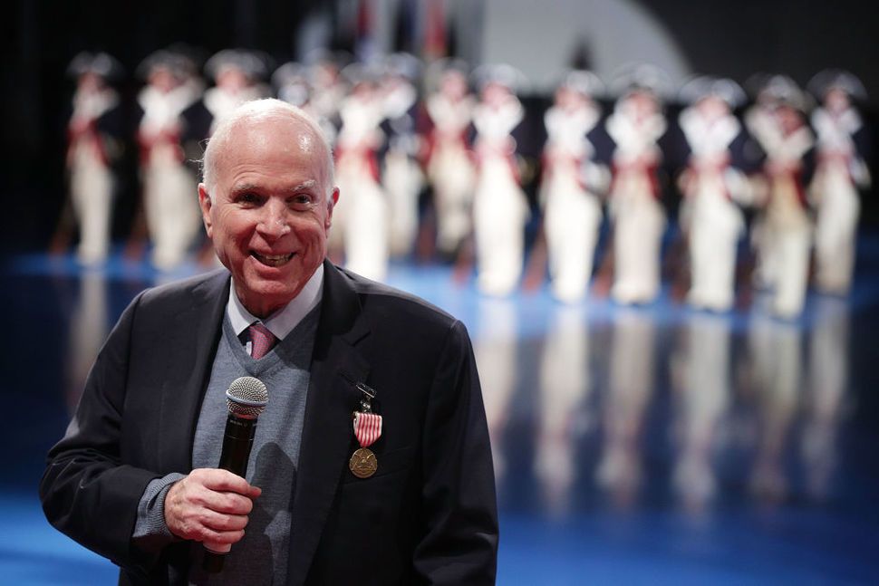 HSCALake's tweet photo. Which one of our #futurehealthprofessionals will solve the problem? #cancer #ongoingbattle

Glioblastoma Killed John McCain, but Researchers Continue the Fight | Healthiest Communities | US News https://t.co/9HeqB0N1jK https://t.co/MLjxlqnAbj