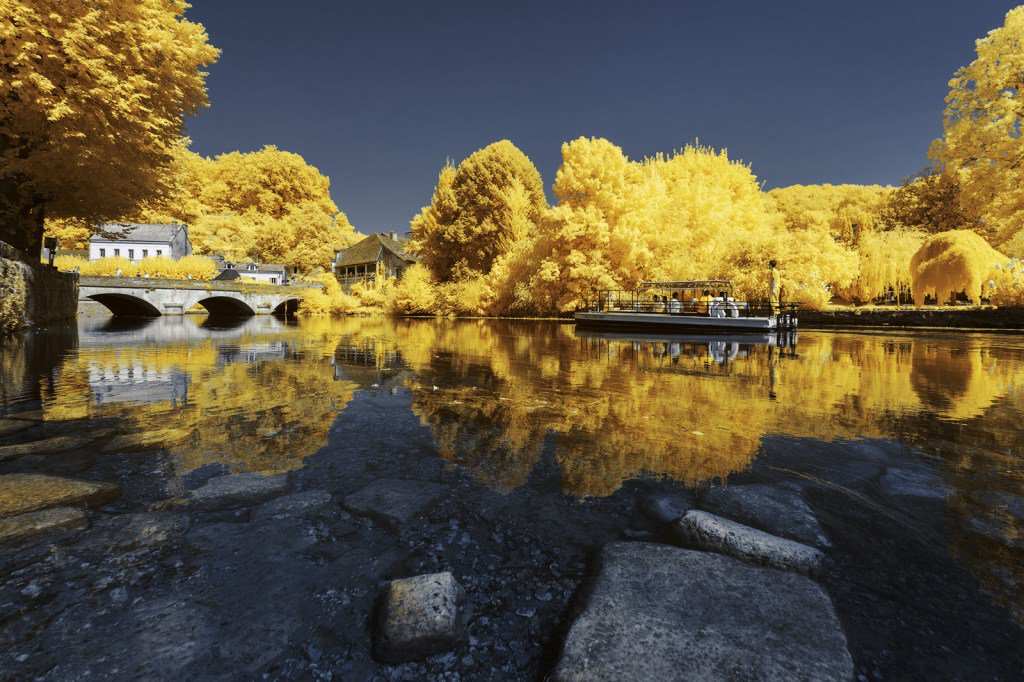 bee_huge's tweet photo. Infrared Yellow Colored French Landscapes / Pierre-Louis Ferrer https://t.co/p9UitoP90h https://t.co/U0nA3YMmB2